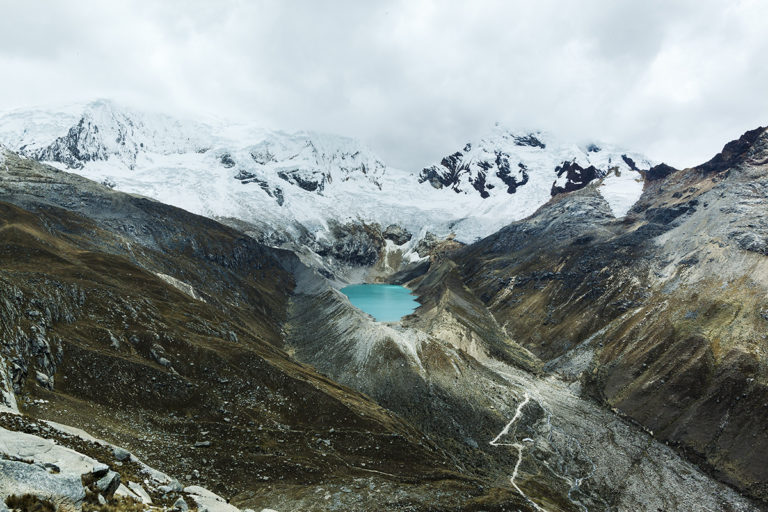 Life and death at Lake Palcacocha: Environmental uncertainty in the ...